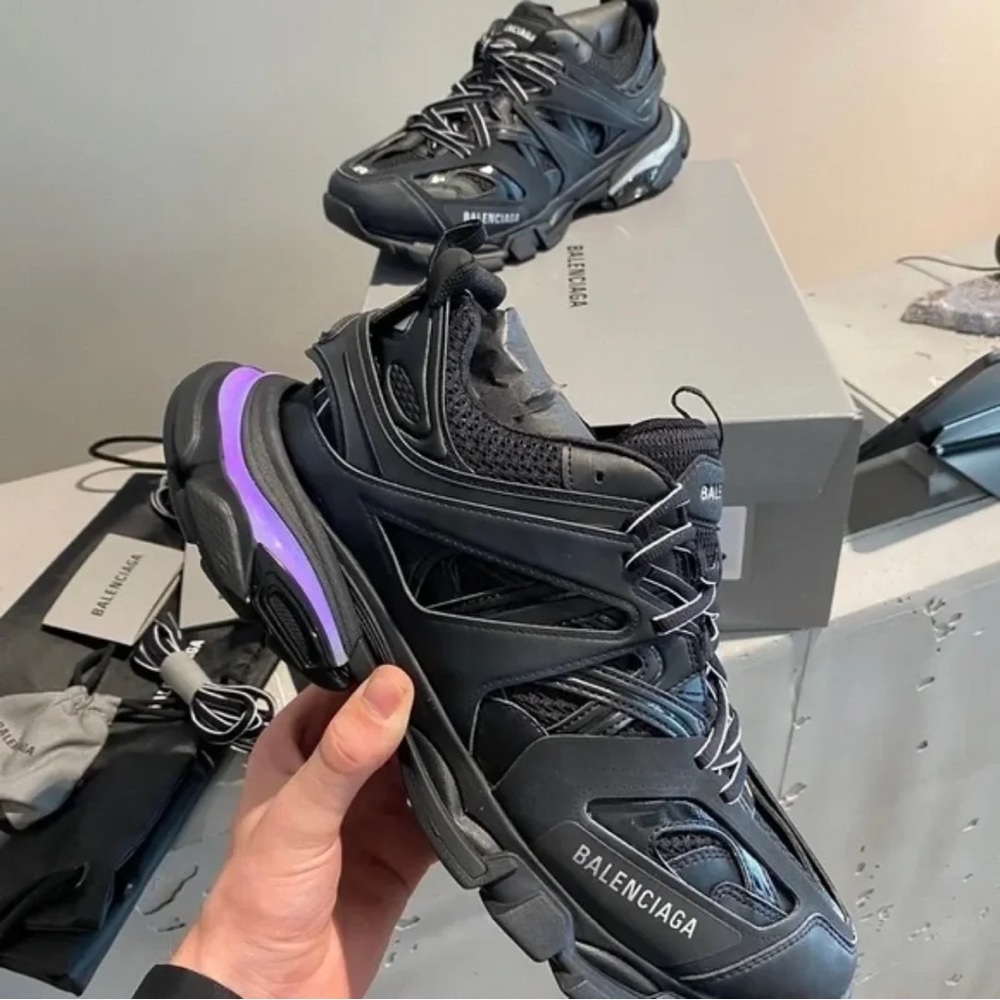 Led Balenciaga
